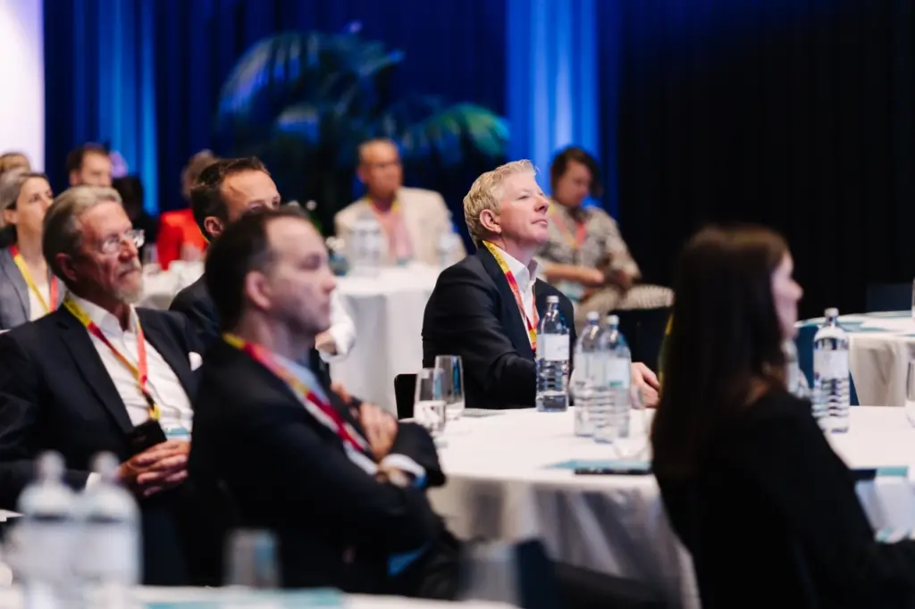 Groß (fotografiefetz-inits-healthhub-0008)