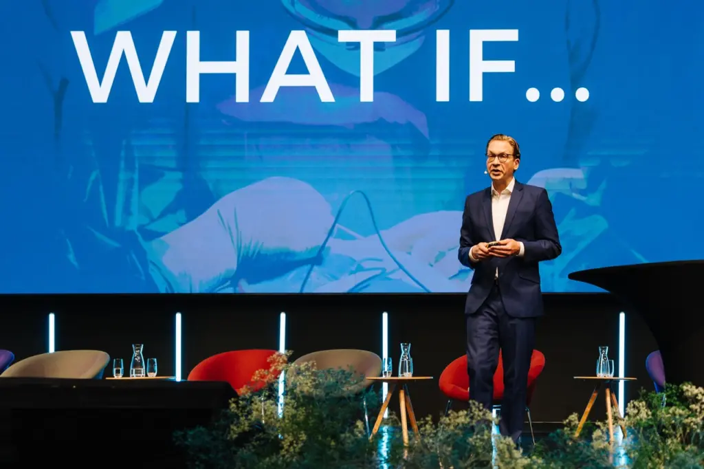 Groß (fotografiefetz-inits-healthhub-0027)