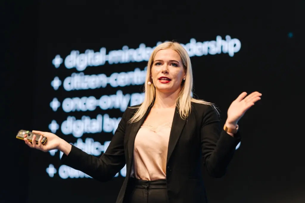 Groß (fotografiefetz-inits-healthhub-0057)