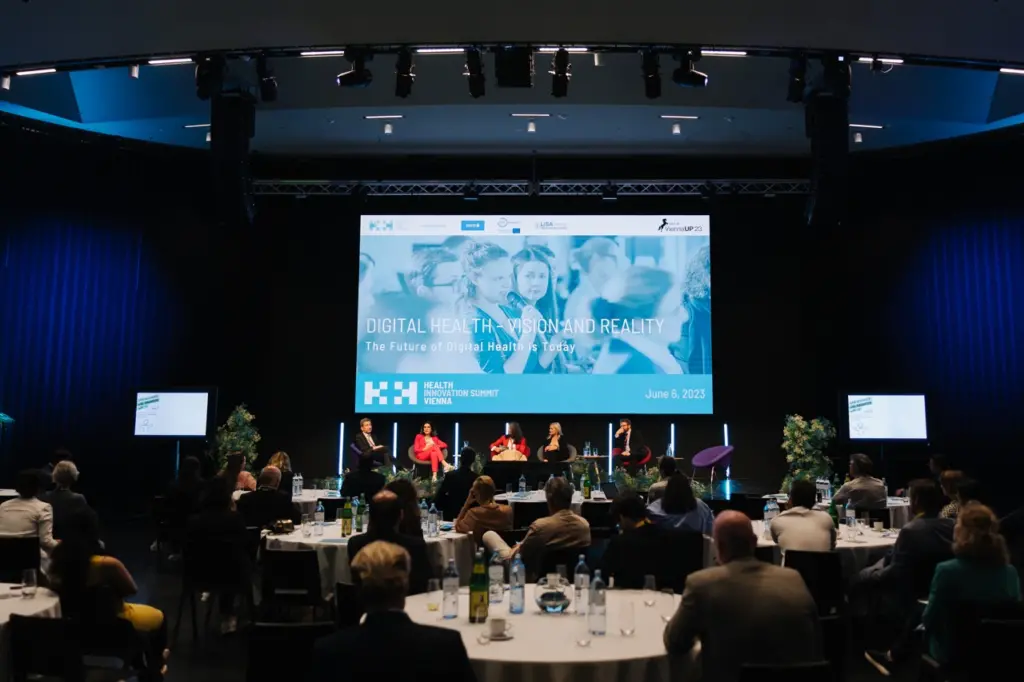 Groß (fotografiefetz-inits-healthhub-0068)