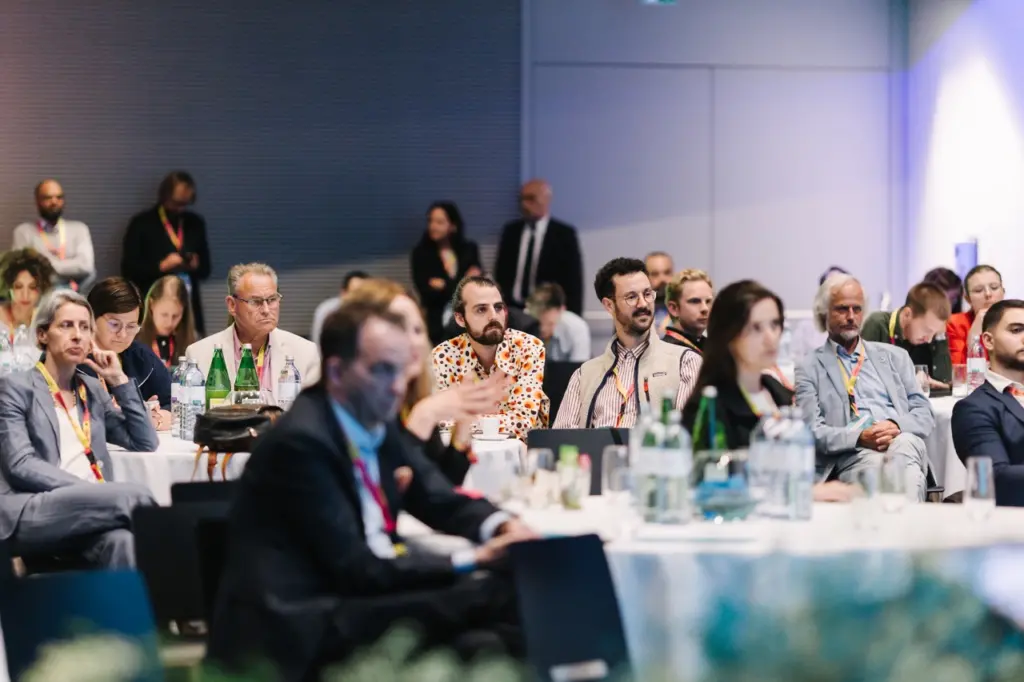 Groß (fotografiefetz-inits-healthhub-0071)